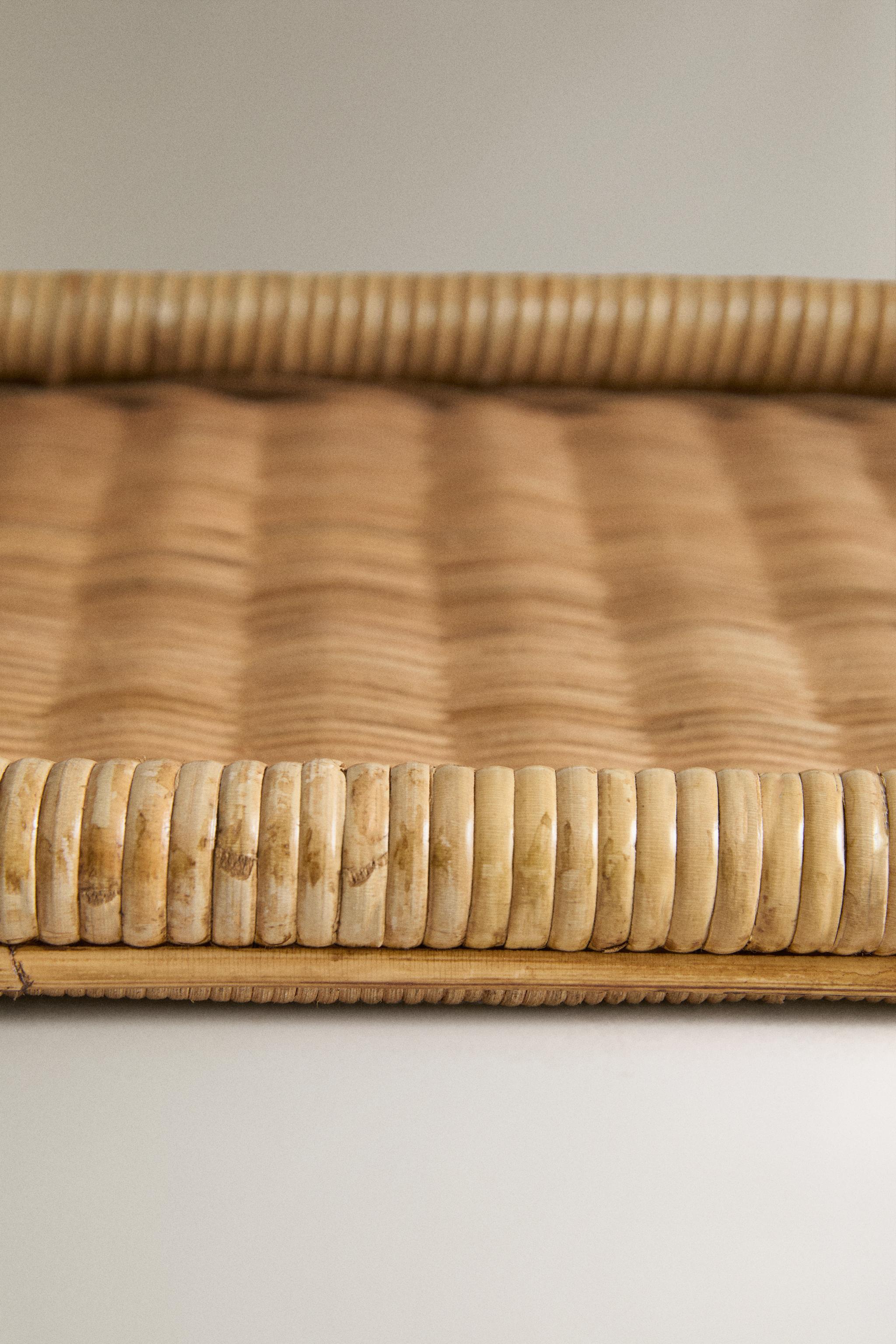 RECTANGULAR RATTAN TRAY